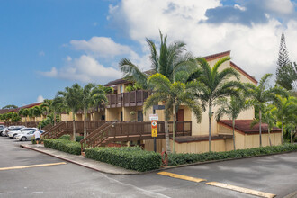 Windward Estates in Kaneohe, HI - Building Photo - Building Photo