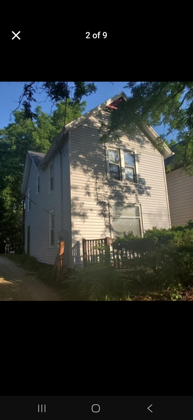 1137 Williamson St, Unit Williamson #2