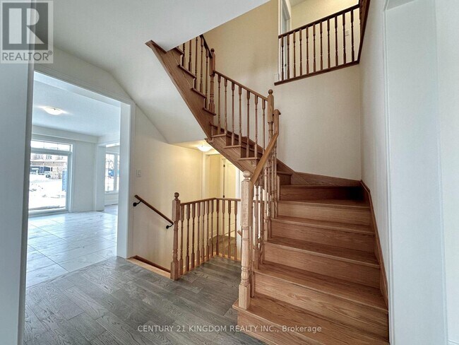 51 Golden Mdws Dr in Otonabee-south Monaghan, ON - Building Photo - Building Photo