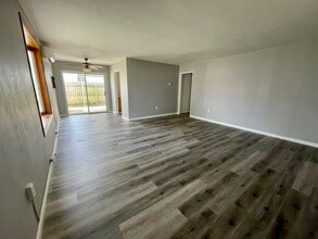 3814 10th Avenue Ct in Moline, IL - Building Photo - Building Photo