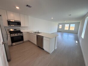 21634 Willow River Canyon Ln in Waller, TX - Building Photo - Building Photo