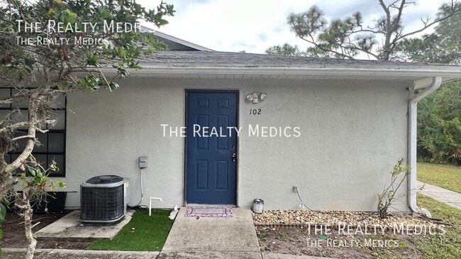 1984 Agora Cir SE in Palm Bay, FL - Building Photo - Building Photo