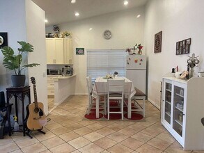 9727 Cypress Shadow Ave in Tampa, FL - Building Photo - Building Photo