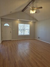 341 Sawgrass Dr in Valdosta, GA - Building Photo - Building Photo