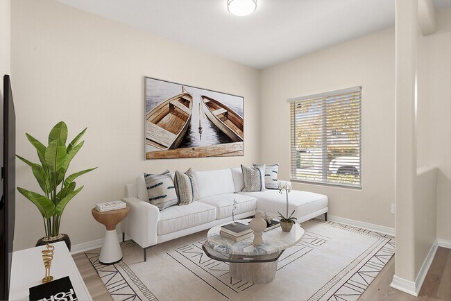 Lighthouse Townhomes with Attached Garage in Hemet, CA - Building Photo - Building Photo