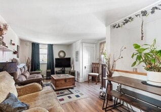 253 Weldon St in Moncton, NB - Building Photo - Building Photo