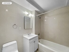 1405 5th Ave in New York, NY - Building Photo - Building Photo