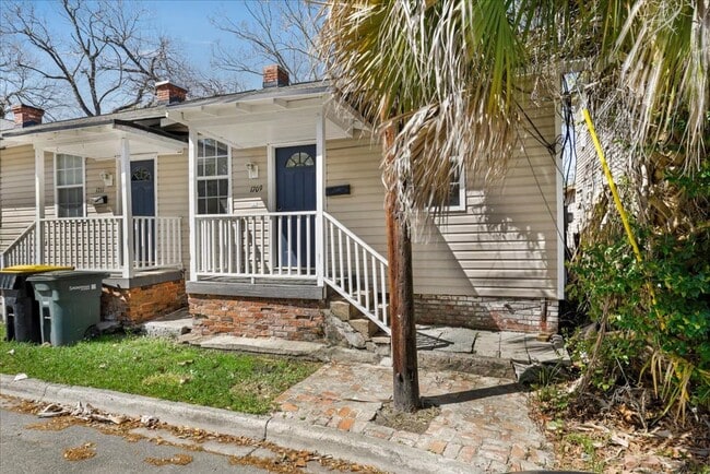 1709 Le Grand St in Savannah, GA - Building Photo - Building Photo