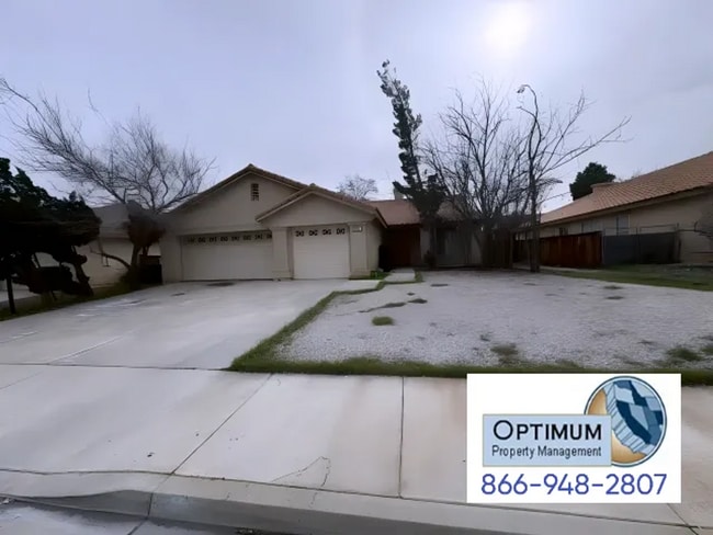 12293 Four Winds Way in Victorville, CA - Building Photo - Building Photo