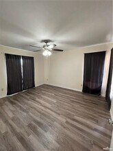 10 S 23rd St in McAllen, TX - Building Photo - Building Photo