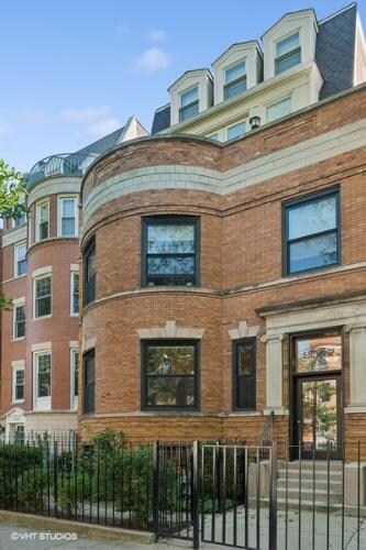 2027 N HOWE St in Chicago, IL - Building Photo