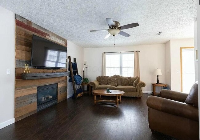106 Hewes St in Delaware, OH - Building Photo - Building Photo