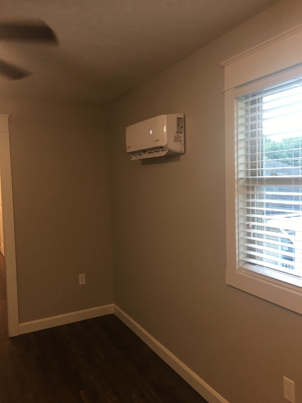 320 E Main St in Morehead, KY - Building Photo - Building Photo