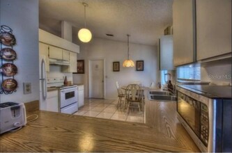 4854 Kingston Cir in Kissimmee, FL - Building Photo - Building Photo