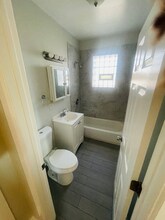 6847 S Indiana Ave in Chicago, IL - Building Photo - Building Photo