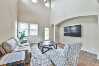 18226 Chianti Ridge Dr in Cypress, TX - Building Photo - Building Photo