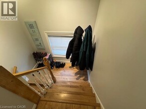 683 King St W in Kitchener, ON - Building Photo - Building Photo