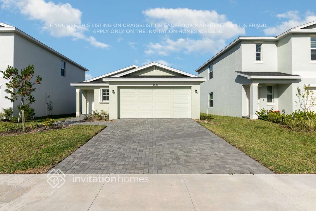 1486 Diablo Cir SW in Melbourne, FL - Building Photo