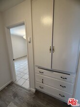 12015 Riverside Dr in Los Angeles, CA - Building Photo - Building Photo