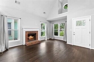 969 Oak St SW in Atlanta, GA - Building Photo - Building Photo