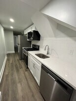 351 E 8th St, Unit 1 in Boston, MA - Building Photo