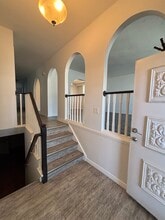 108 Capri Cres in Hamilton, ON - Building Photo - Building Photo
