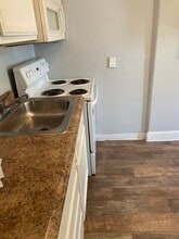 2308 O St, Unit 2308 B in Sacramento, CA - Foto de edificio - Building Photo