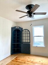 7 Rena St, Unit #1 in Worcester, MA - Foto de edificio - Building Photo