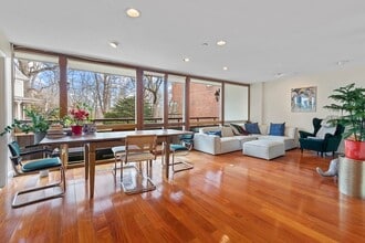 241 Perkins St in Boston, MA - Building Photo - Building Photo