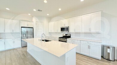 5840 S Delaware St in Chandler, AZ - Building Photo - Building Photo