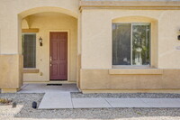 15743 W Sierra St in Surprise, AZ - Foto de edificio - Building Photo