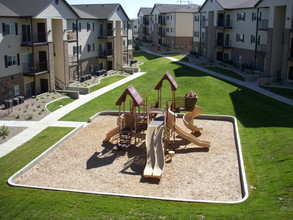 Village at Silver Ridge in Rock Springs, WY - Building Photo - Building Photo