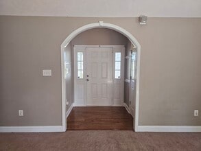 426 Wood Valley Ln in Raeford, NC - Building Photo - Building Photo