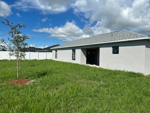 314 NW 7th Pl in Cape Coral, FL - Building Photo - Building Photo