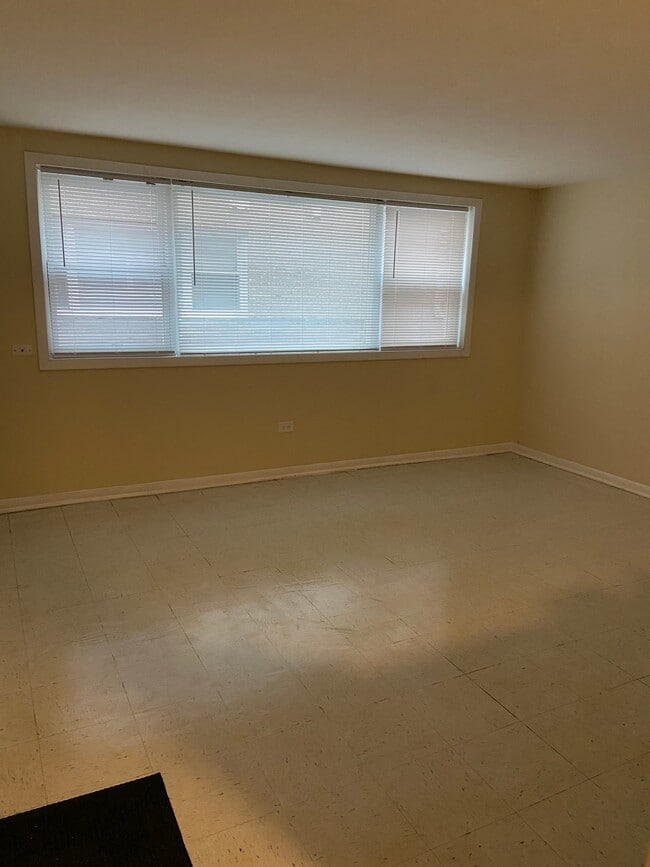 1971 N 19th Ave, Unit 2