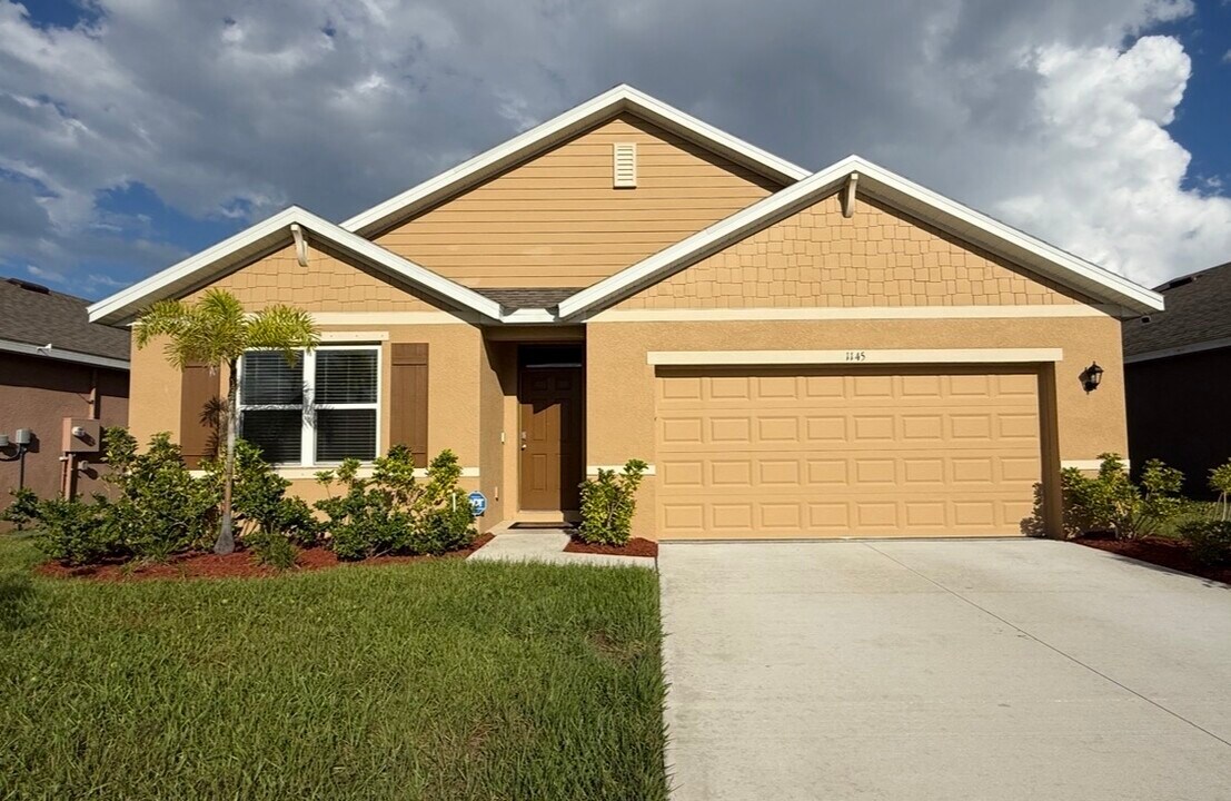 1145 Valley View Ave in Rockledge, FL - Building Photo