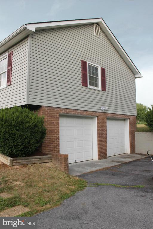 property at 209 Lakeside Dr