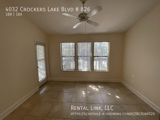 4032 Crockers Lake Blvd in Sarasota, FL - Building Photo - Building Photo