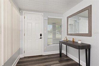 6045 Sage Dr in Orlando, FL - Building Photo - Building Photo