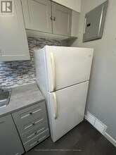 10140 Yonge St in Richmond Hill, ON - Building Photo - Building Photo