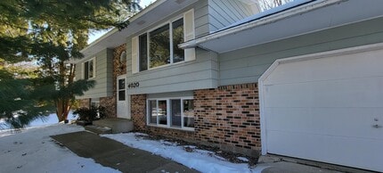 4020 2nd Pl NW in Rochester, MN - Building Photo - Building Photo