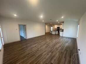 7915 Murciana Dr in Rosharon, TX - Building Photo - Building Photo