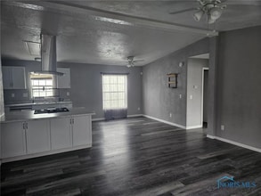4611 Granite Ln in Toledo, OH - Building Photo - Building Photo