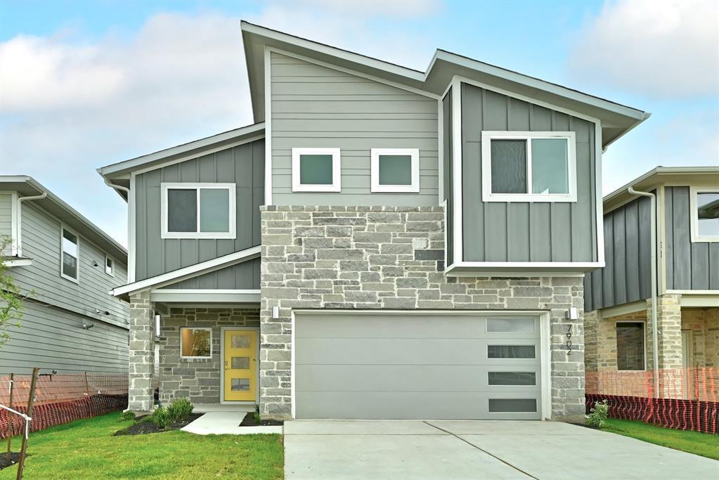 7902 Linda Michelle Ln in Austin, TX - Building Photo