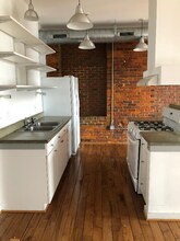 506 S Elm St in Greensboro, NC - Building Photo - Building Photo