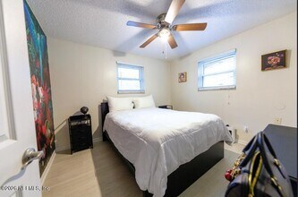 8037 Parental Cir in Jacksonville, FL - Building Photo - Building Photo