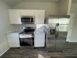 691 N Redbud Ave in Beggs, OK - Building Photo - Building Photo