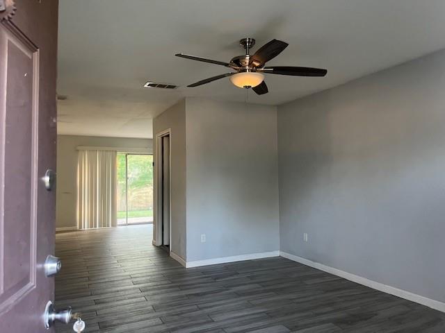126 Yorkshire Dr in Cedar Hill, TX - Building Photo