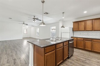 2023 Sagebrush Dr in Forney, TX - Building Photo - Building Photo
