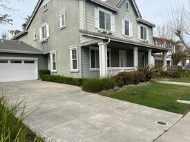 627 Tradition St in Mountain House, CA - Building Photo